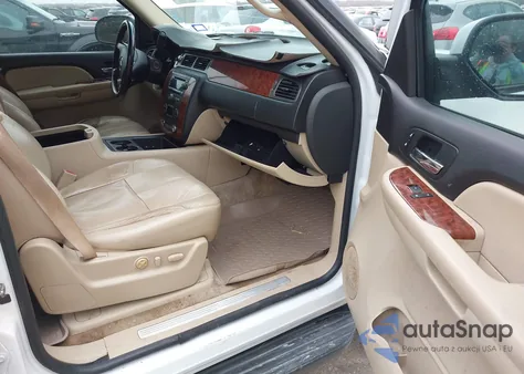 2007 Chevrolet Suburban 1500 Lt из США, поврежденный, VIN 1GNFK16387R280307